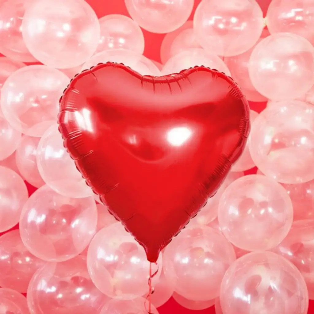 Red metallic heart balloon 61cm