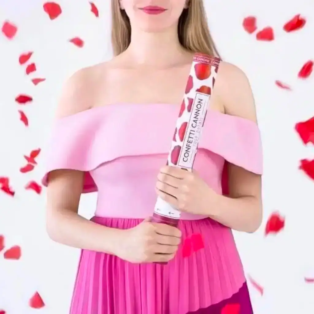 40cm confetti gun with red petals