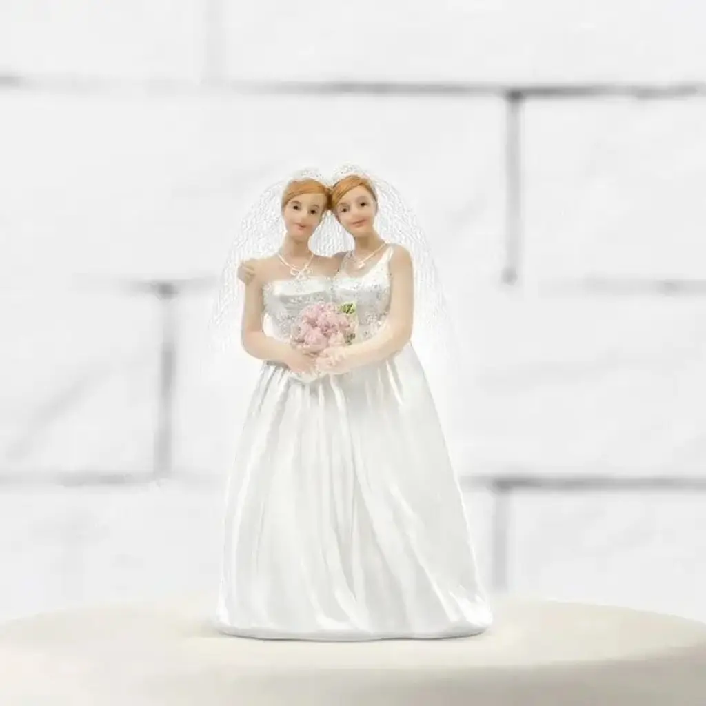 Lesbian couple wedding figurine