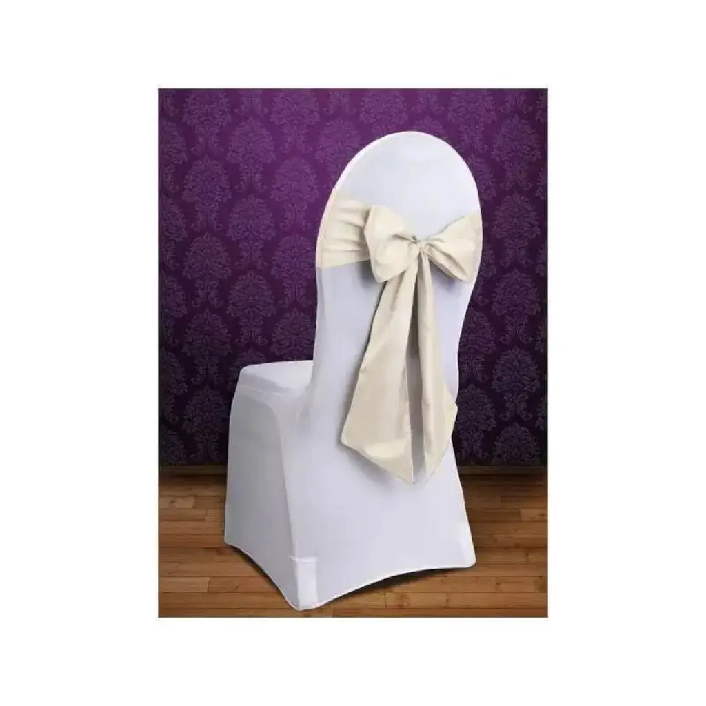 Set of 10 white chair bows