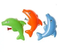 Dolphin water gun