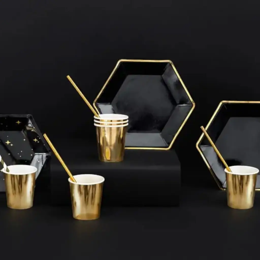 Black plate with gold edge (Set of 6)