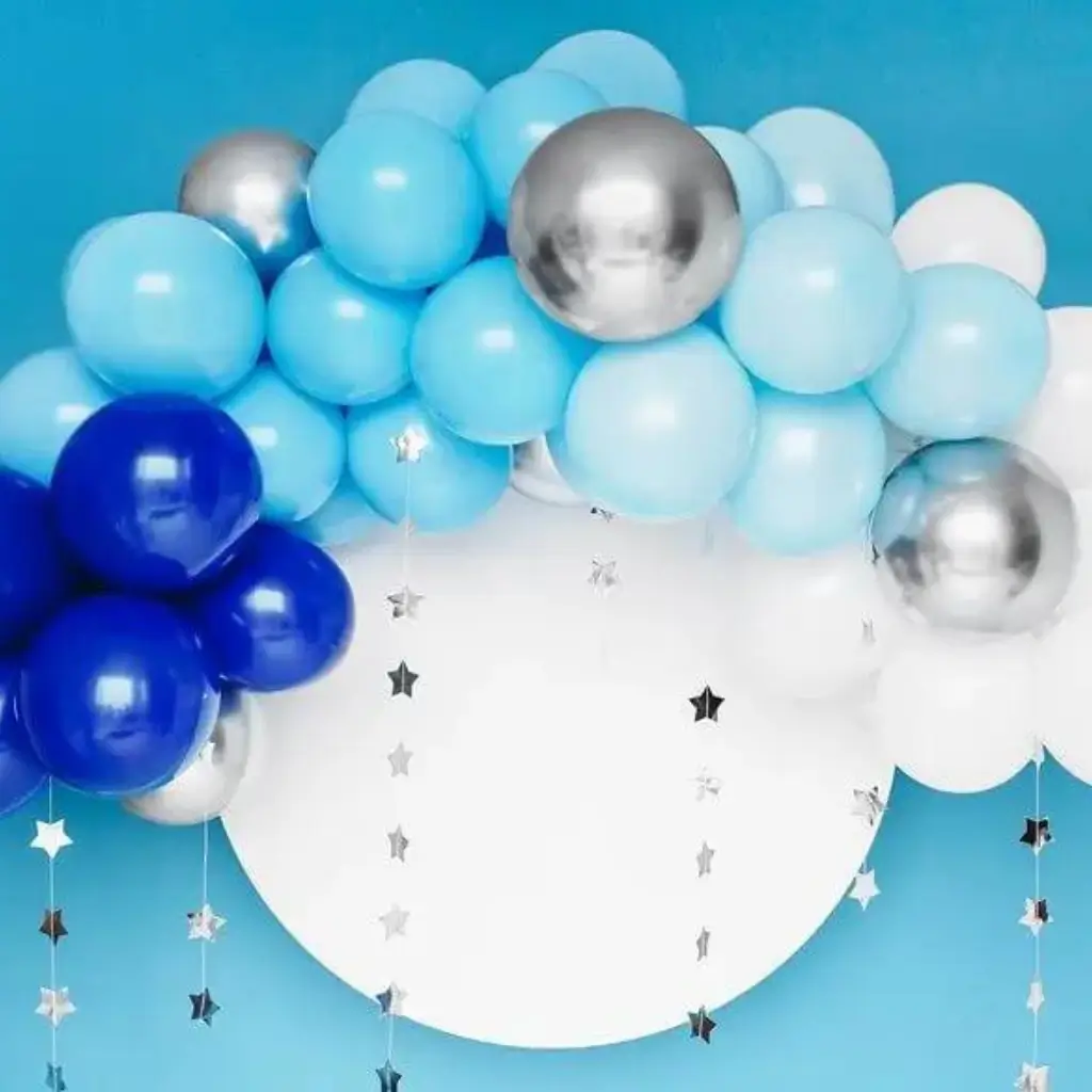 Half Balloon Arch in Blue, White and Silver