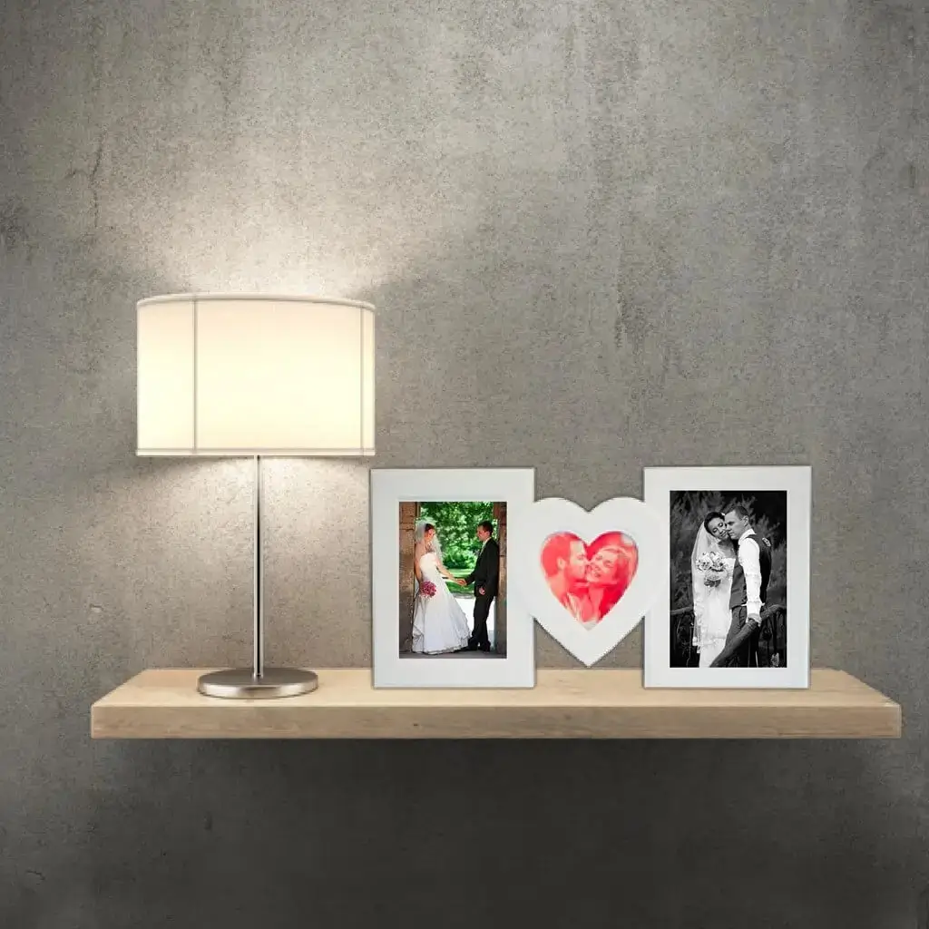 Photo Frame With White Heart