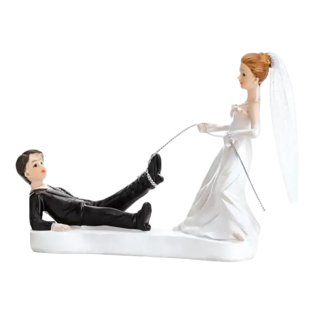 Couple wedding figurine with rope at the foot