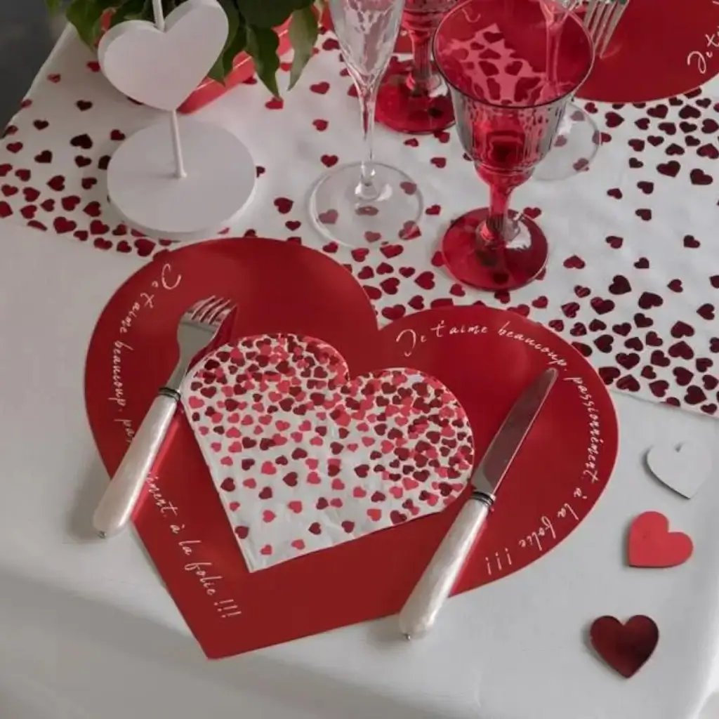 Valentine's Day table decorations - Set of 10