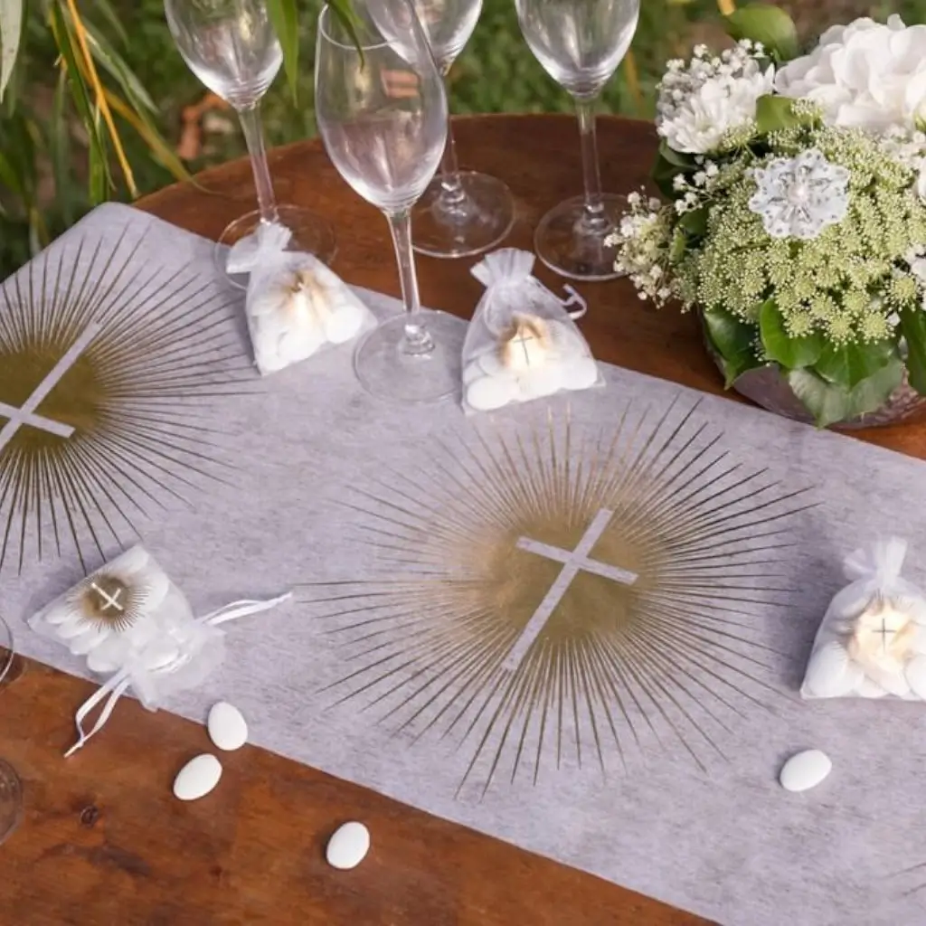 Ceremony table runner