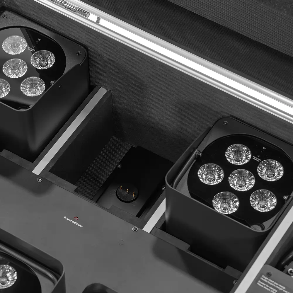 LED spotlights "IZY Glow Set" Mac Mah – 6×15W RGBWA-UV, wireless DMX, rechargeable