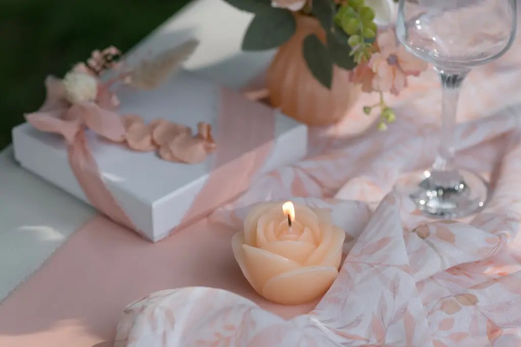 Rose sculpted flower candle - Pêche