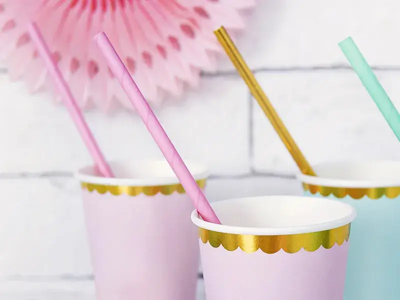 10 plain pink paper straws