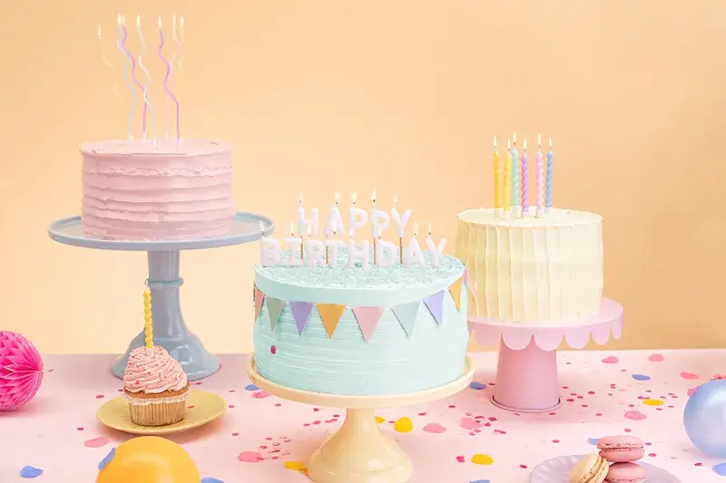 Happy birthday candles, 2.5 cm, white