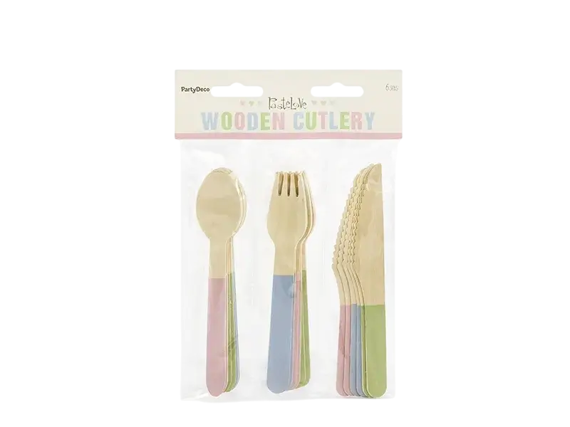 18 pastel wooden place settings