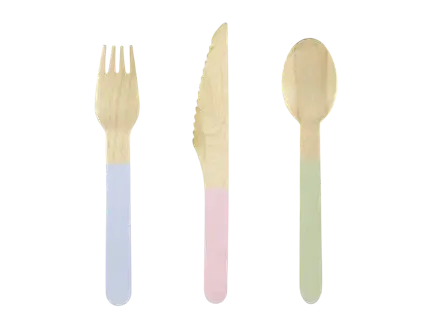 18 pastel wooden place settings