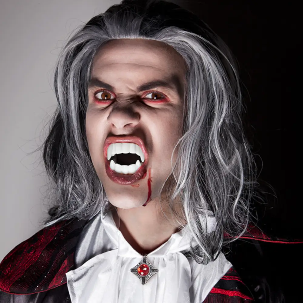 Vampire Kit – Vampire Teeth and Fake Blood 11 ml