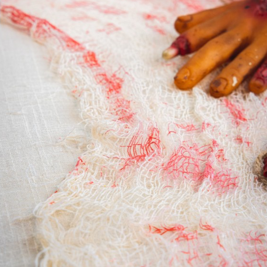 Tattered, Blood-Stained Fabric, 70 x 190 cm – Halloween Decoration
